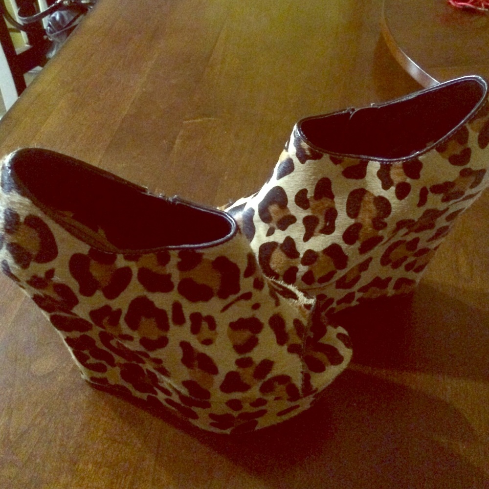 Steve Madden wicked platform